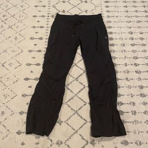 Lululemon size 10 dance studio pants (black)